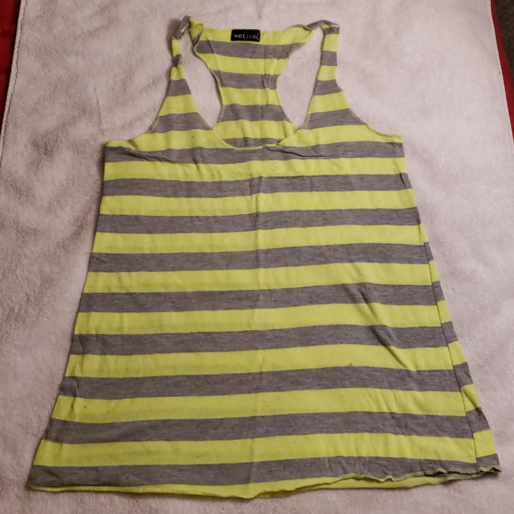 Tank top.